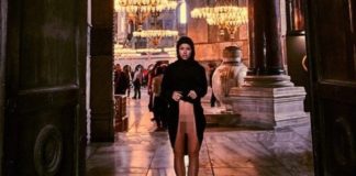 Мариса Папен в Софийском соборе в Стамбуле